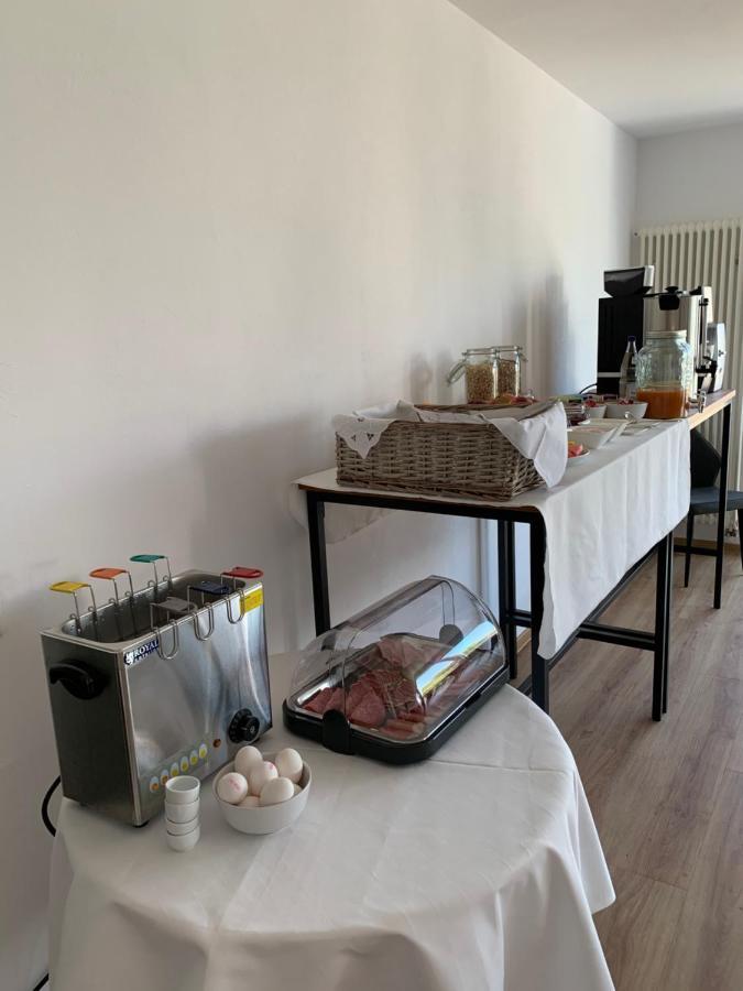 Hgh - Hotel Garni Helbig Neustadt an der Weinstrasse Luaran gambar