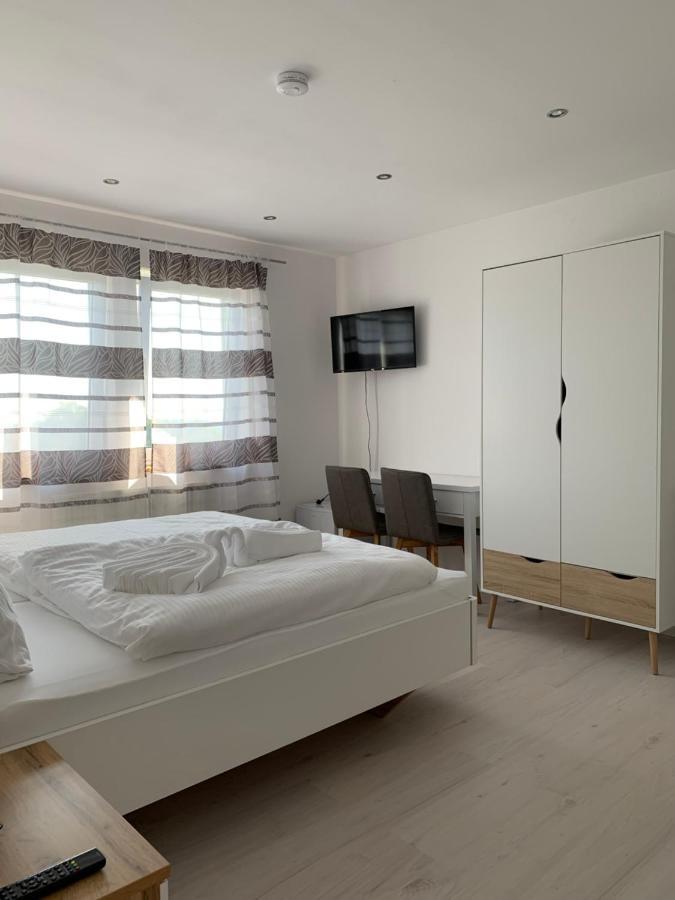 Hgh - Hotel Garni Helbig Neustadt an der Weinstrasse Luaran gambar