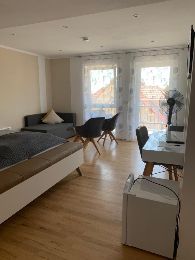 Hgh - Hotel Garni Helbig Neustadt an der Weinstrasse Luaran gambar